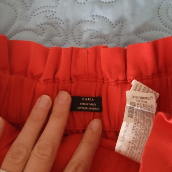 Zara red skirt - Picture 3 of 3